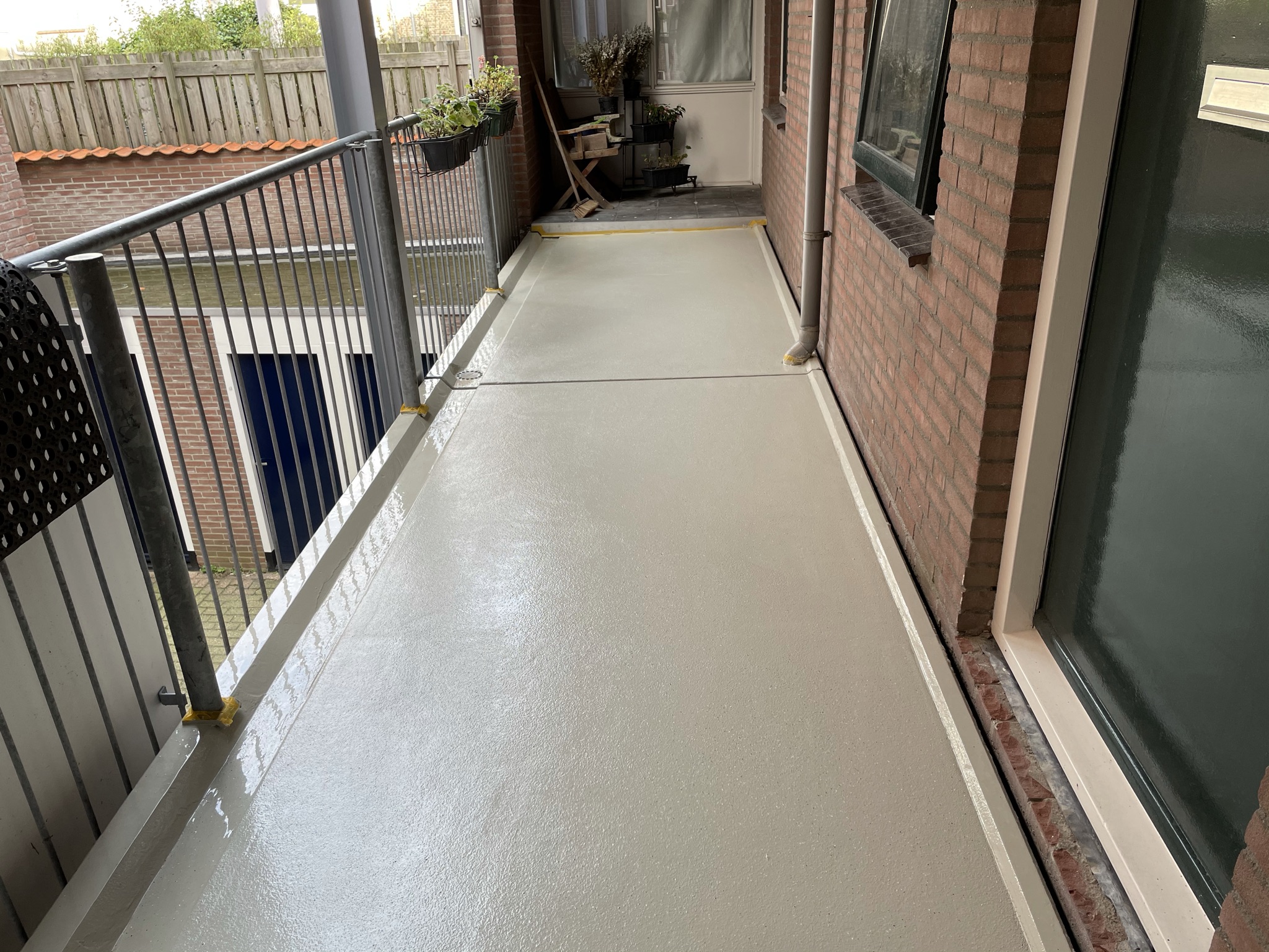 Balkonrenovatie met PU coating